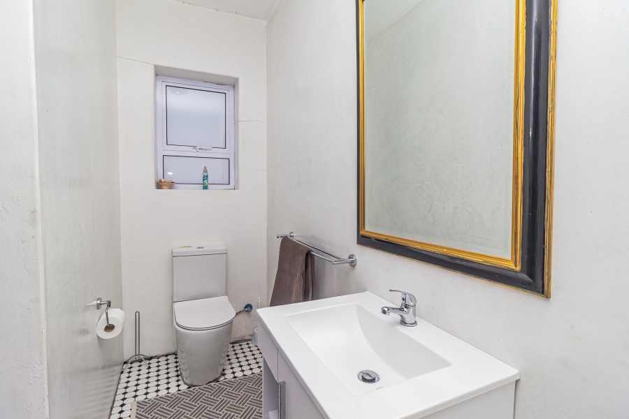 3 Bedroom Property for Sale in Grotto Bay Western Cape